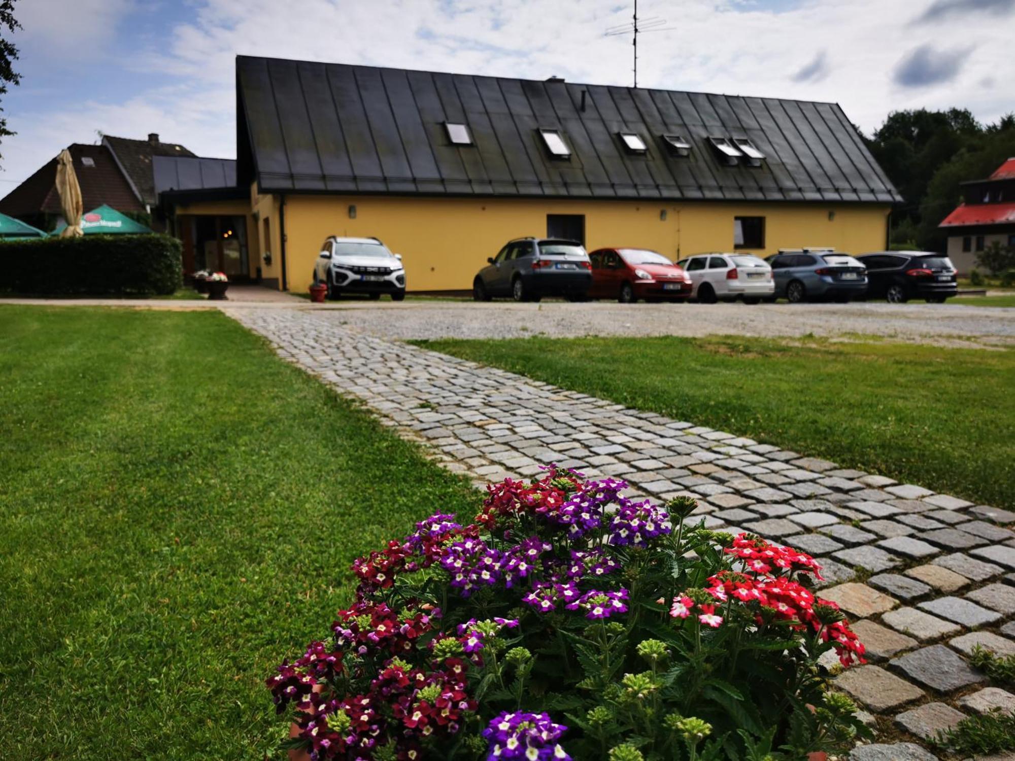 Penzion Kovarov Frymburk nad Vltavou Exterior foto